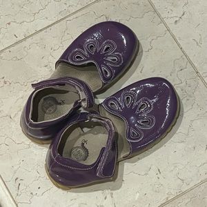 Livie & Luca Petals Mary Janes Grape - Size 13